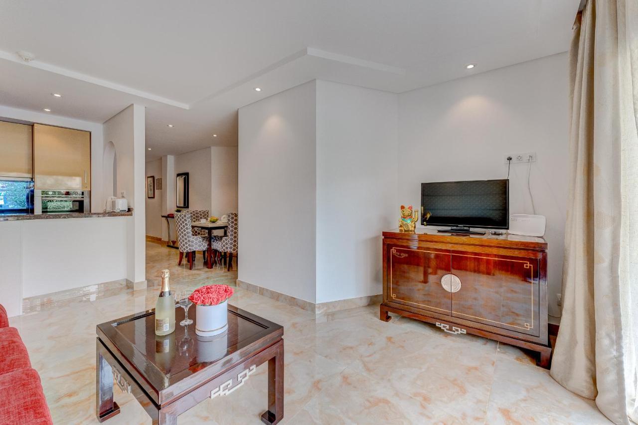 סן מיגל דה אבונה Brand New Apartment In Park Albatros With Pool View מראה חיצוני תמונה